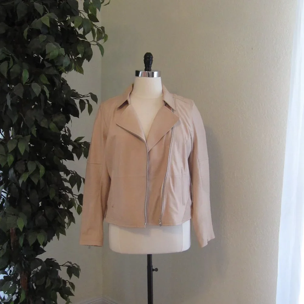 Athleta Salt Flat Leather Moto Jacket - Like New - Picture 4 of 13